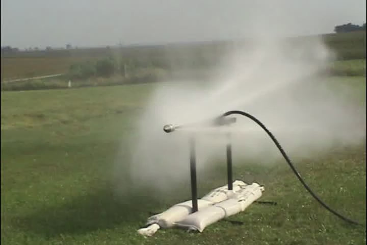 Düse zur effektiven Entfernung von Eis und leichten Ablagerungen in Abwasserleitungen.
