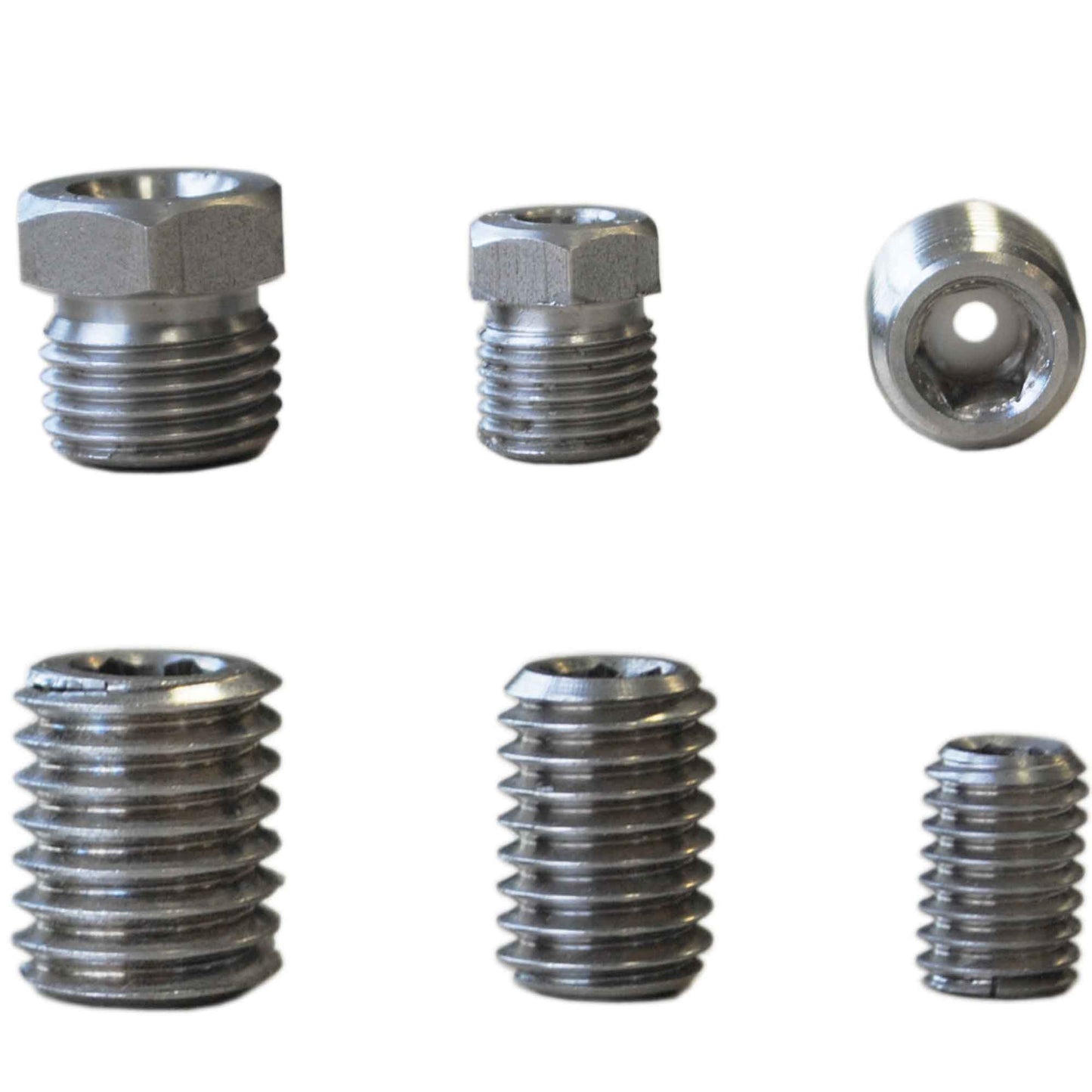 Keramischer Düseneinsatz für hohe Abriebfestigkeit und effektive Rohrreinigung.
